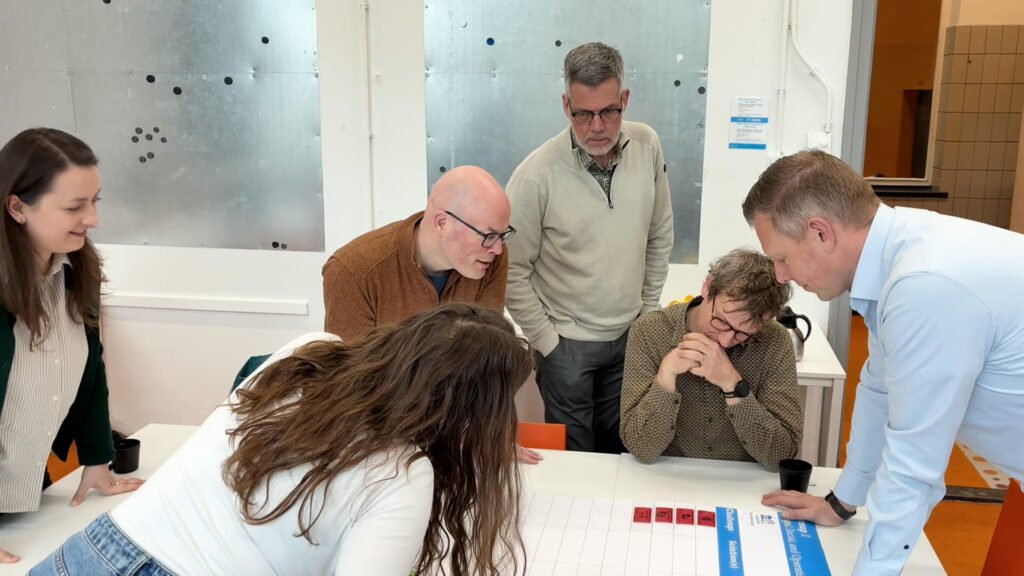 IMG_0087.00_00_17_04.Still006